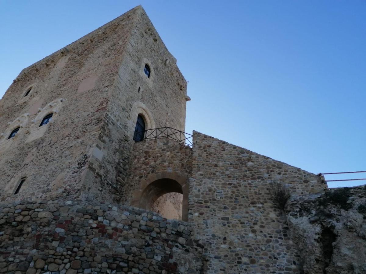 Momaliar House Villa Campofelice Di Roccella Bagian luar foto